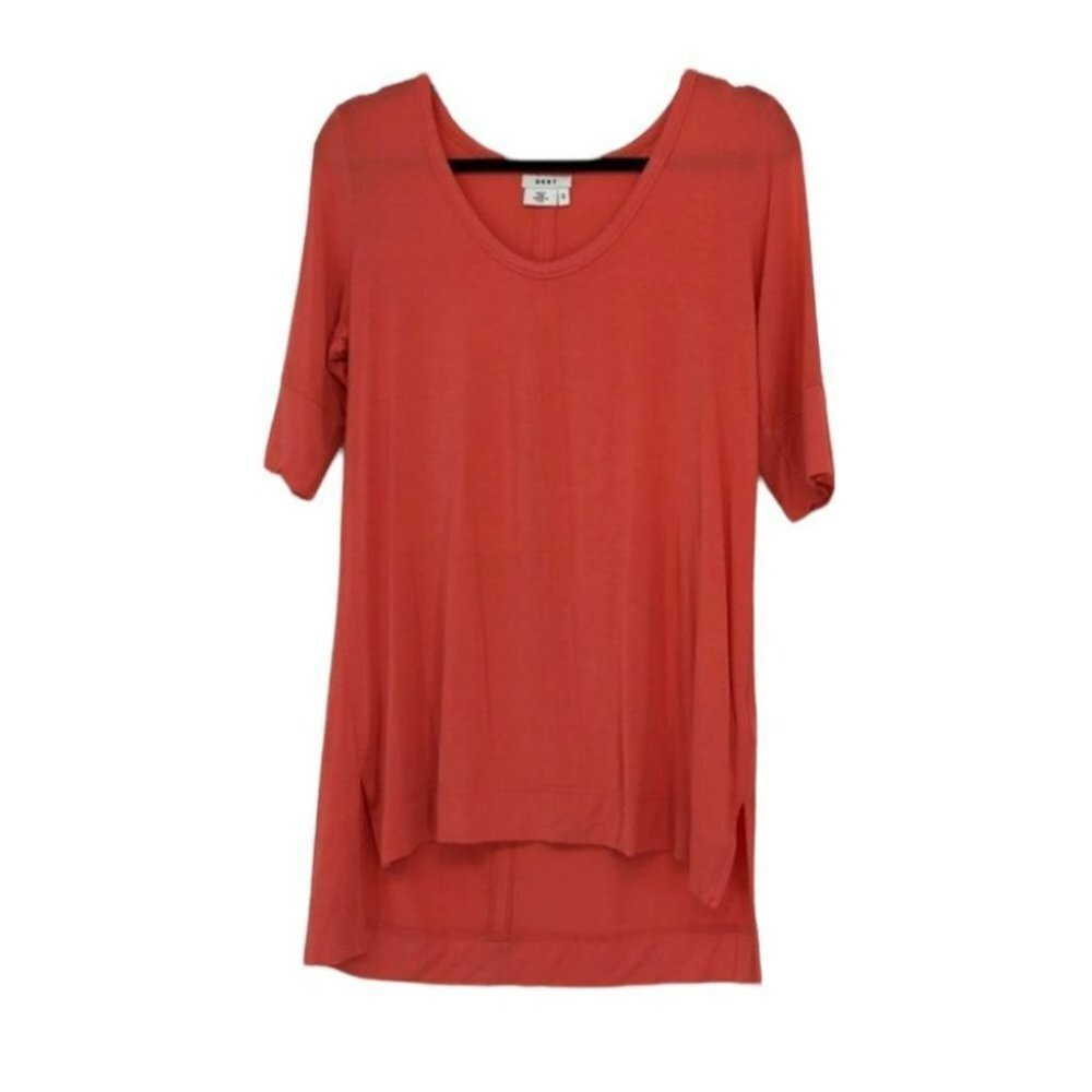 DKNY coral  1/3 short slit sleeves scoop neck t-shirt small